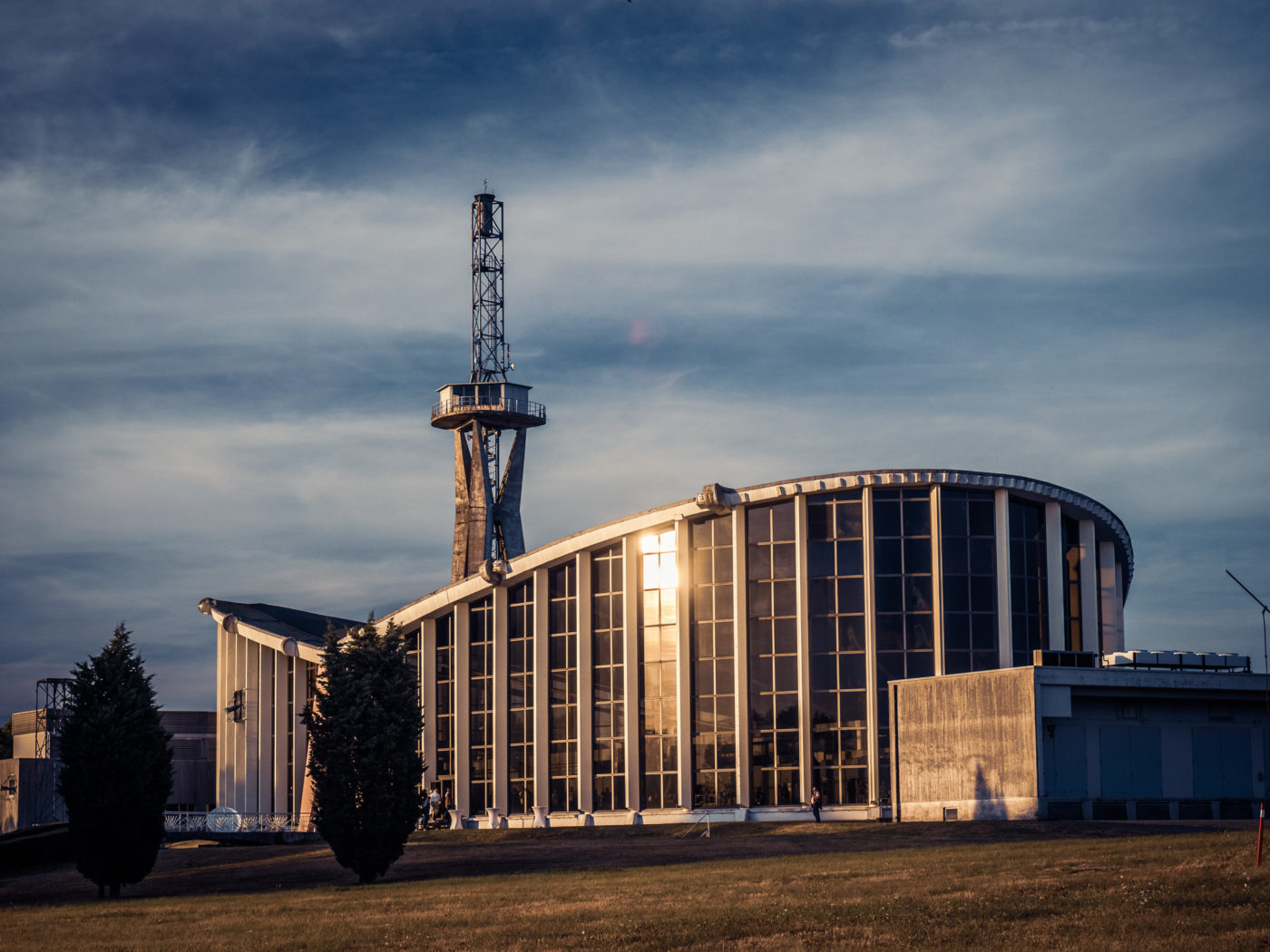 Sendehalle Felsberg-Berus - Longwave transmitter Europe 1